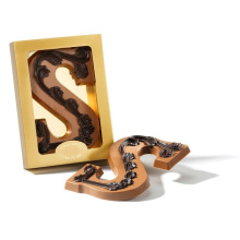 Gedecoreerde chocolade letter - Topgiving